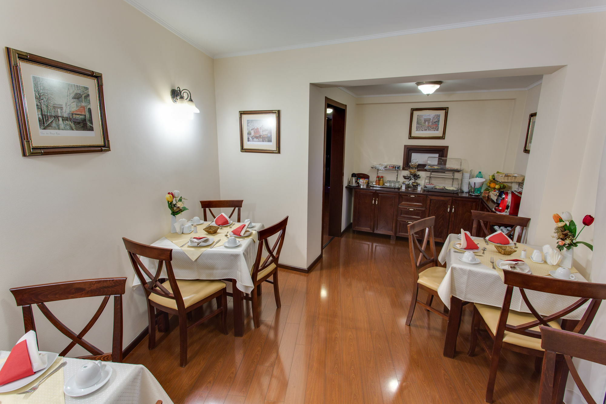 Paris Boutique Hotel 4*