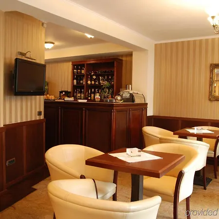 Vila Paris Boutique Hotel 